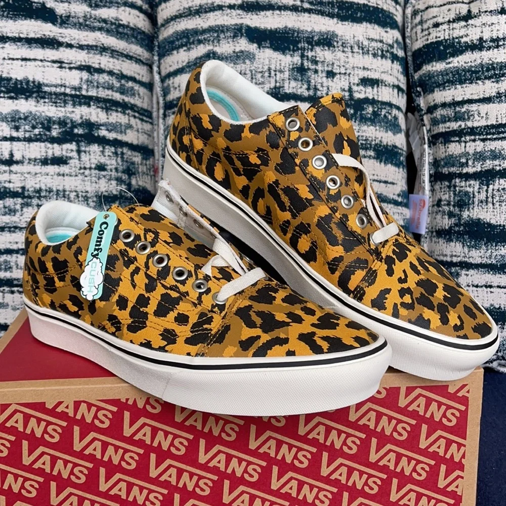 Vans Comfycush Old Skool Leopard WMNS - Picture 5 of 16